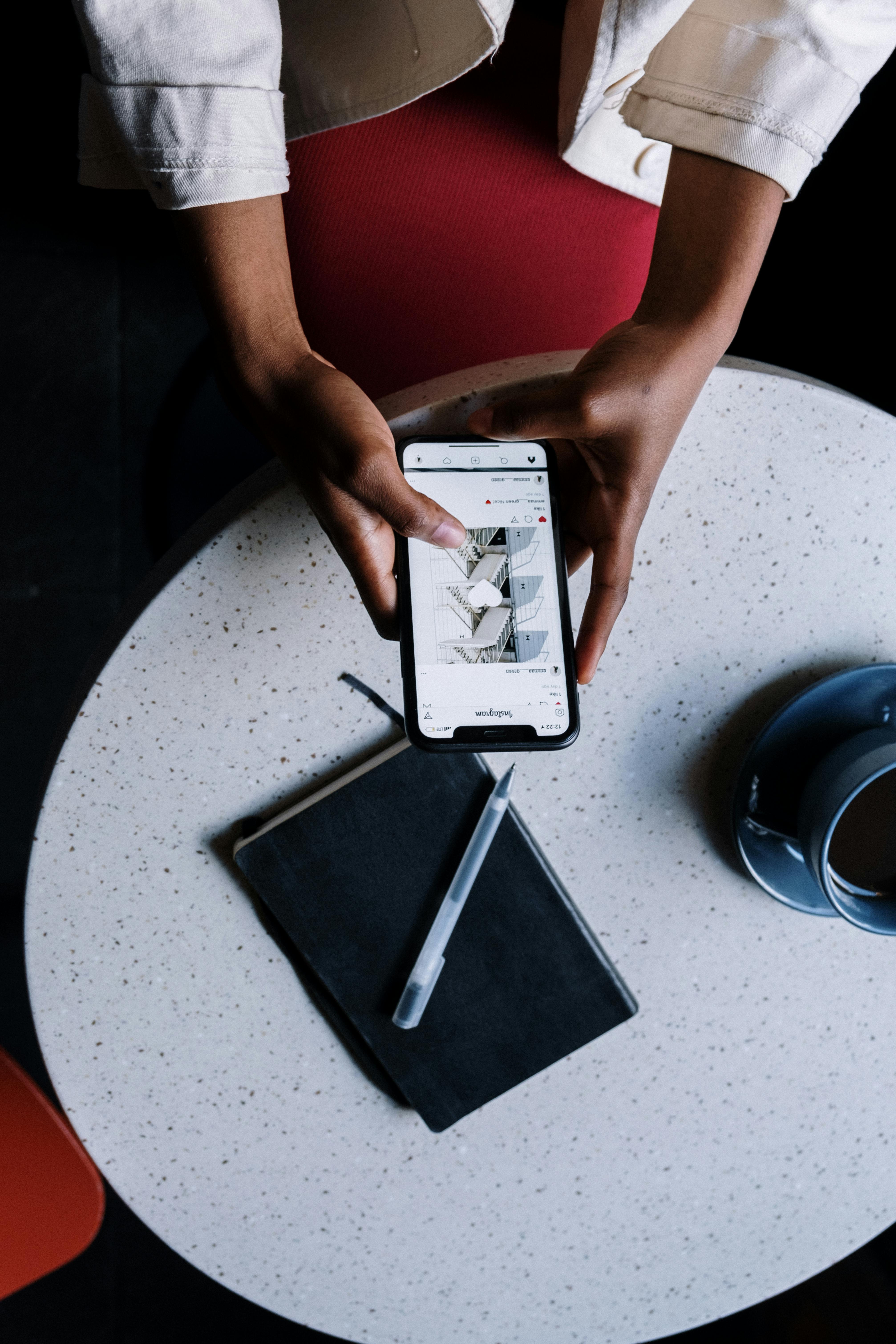 Effective Ways to Email a Professor in 2025: Discover Tips!